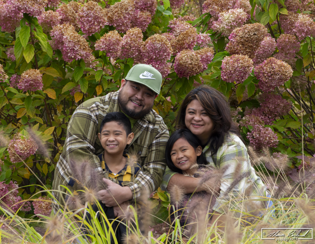 Outdoor family photo shoot